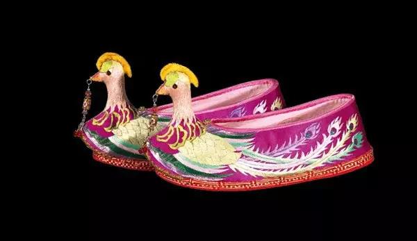 外地绣花鞋,古城绣花鞋