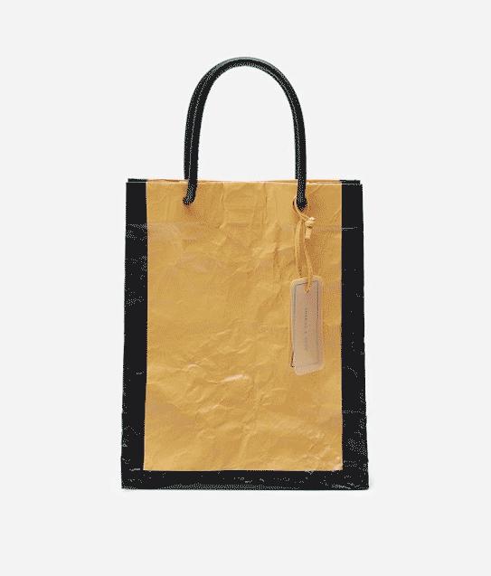 去年的包包配不上今年的自己,去年买的包已经配不上今年的你了