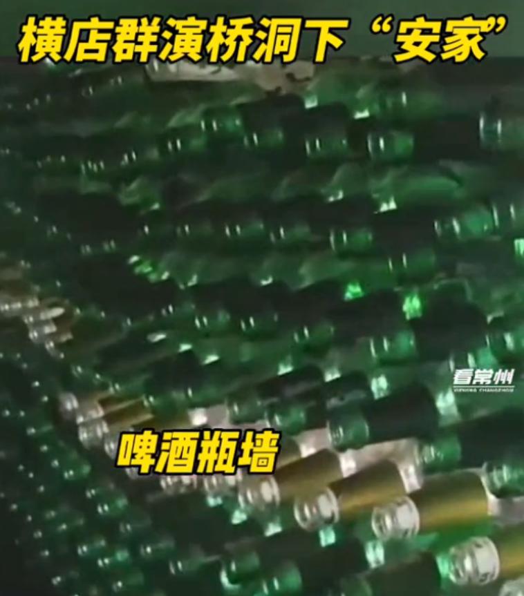 横店群演拜王宝强和赵丽颖,横店群演以王宝强激励自己