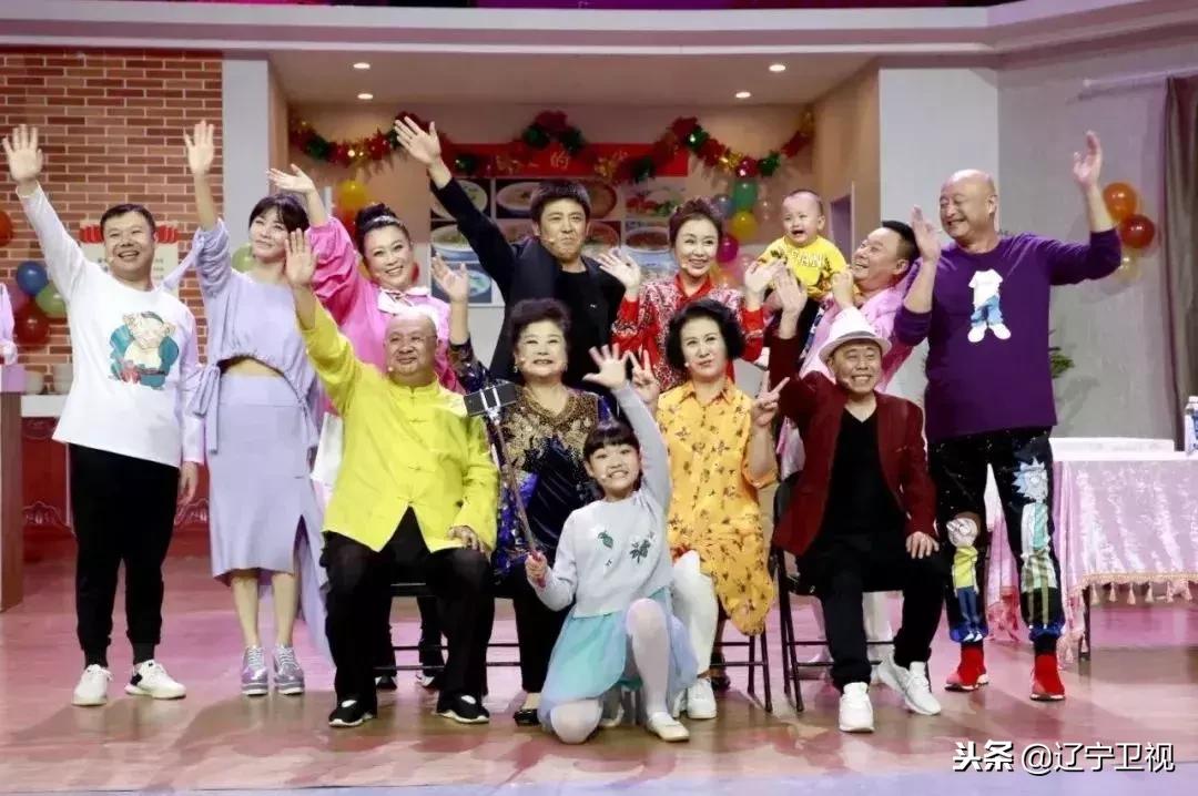 潘长江一家子人表演,潘长江见亲家