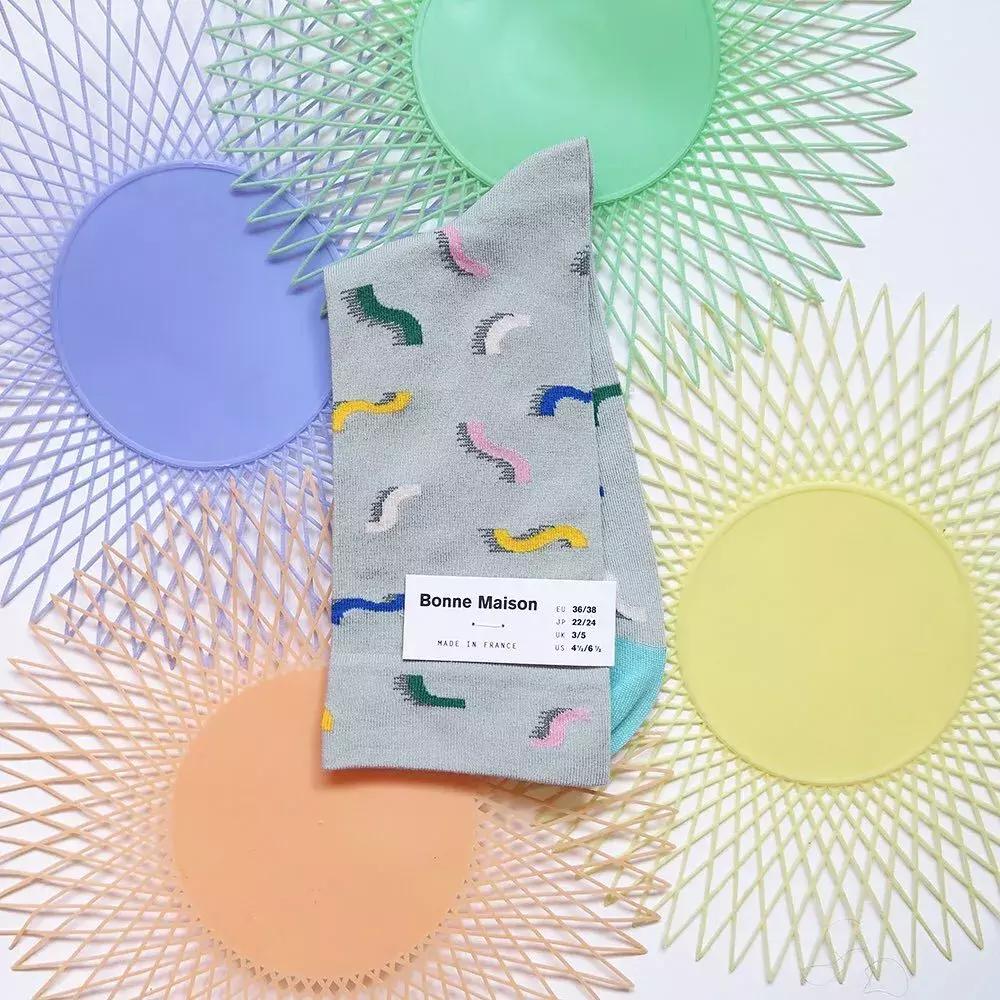 哪个品牌的袜子质量好性价比高,男士夏季袜子品牌排行榜前十名