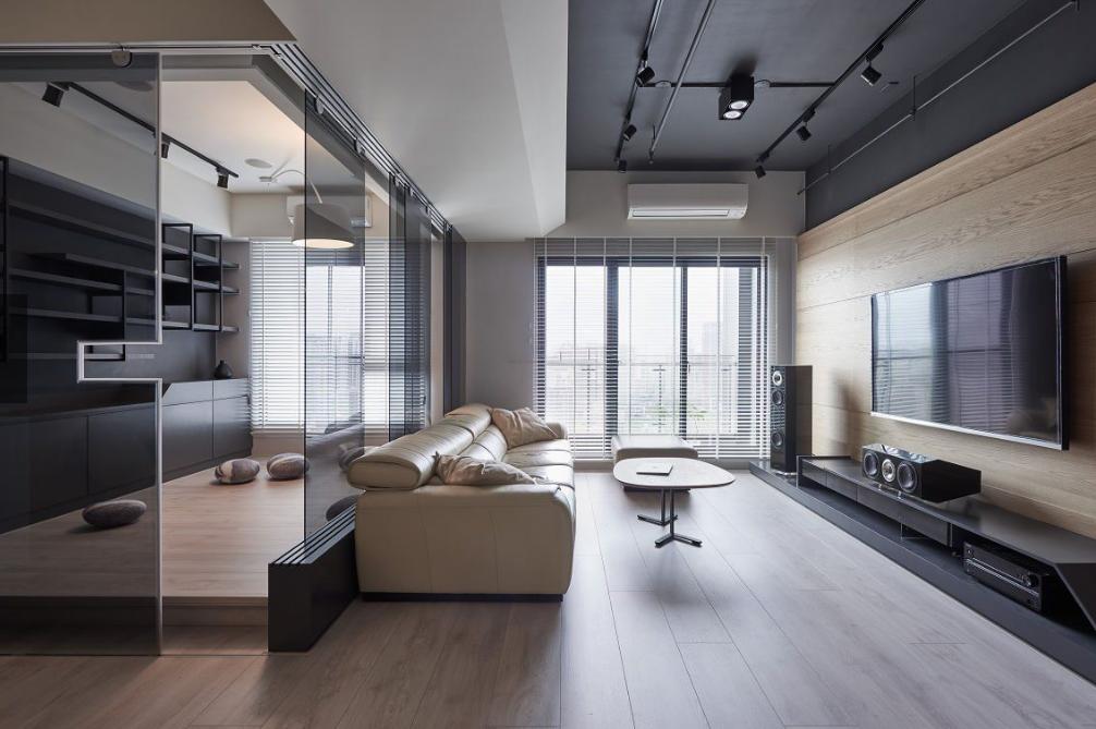 整面墙都做玻璃隔断好看吗,房屋玻璃隔断墙的最佳方法