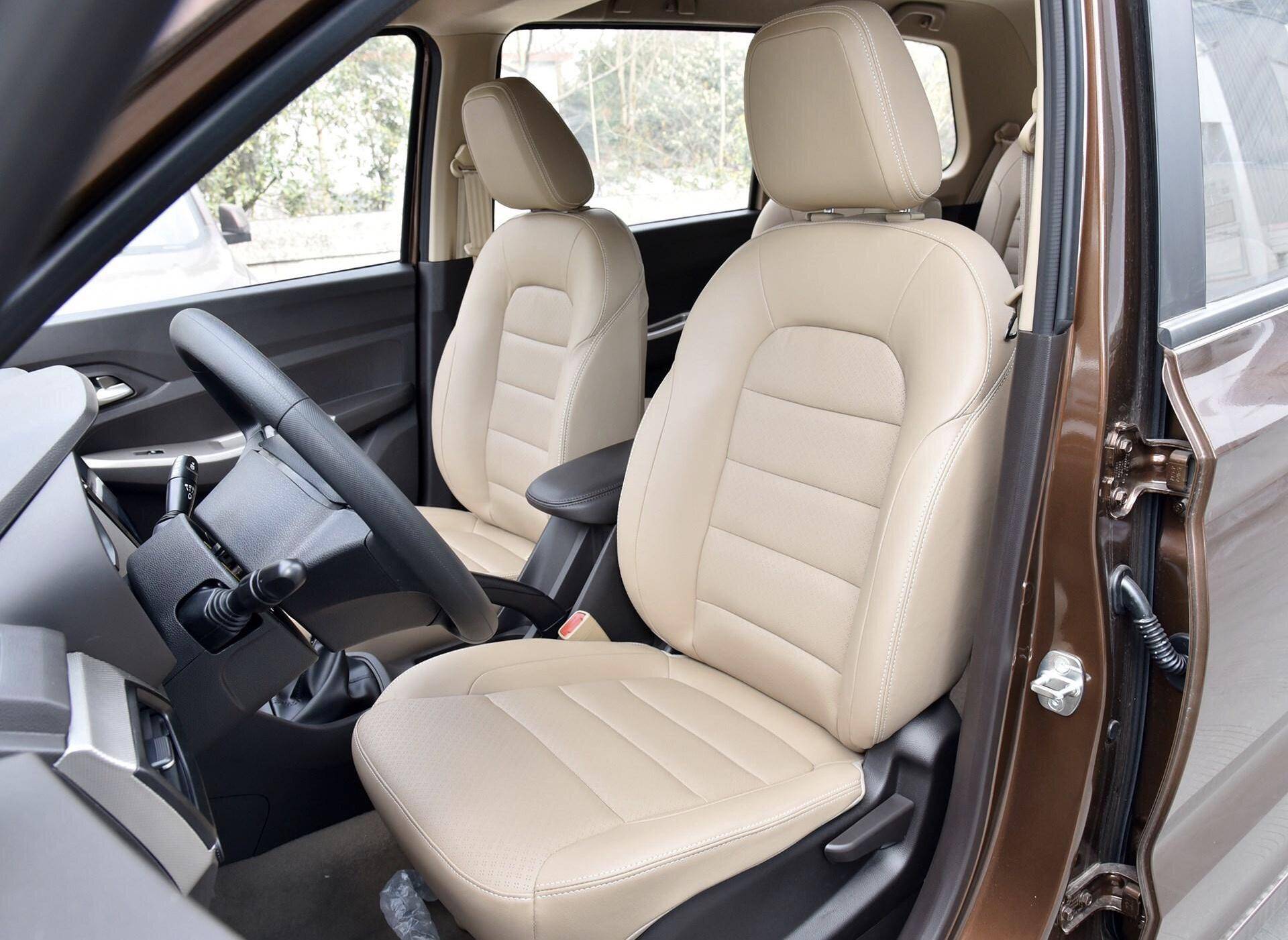 五菱宏光哪一款又拉货又能拉人,五菱宏光哪一款拉人舒适