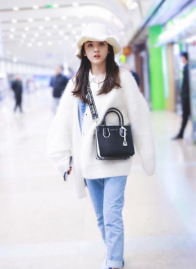 MK包包热门推荐,mk官网上没有奥莱mk女包款式