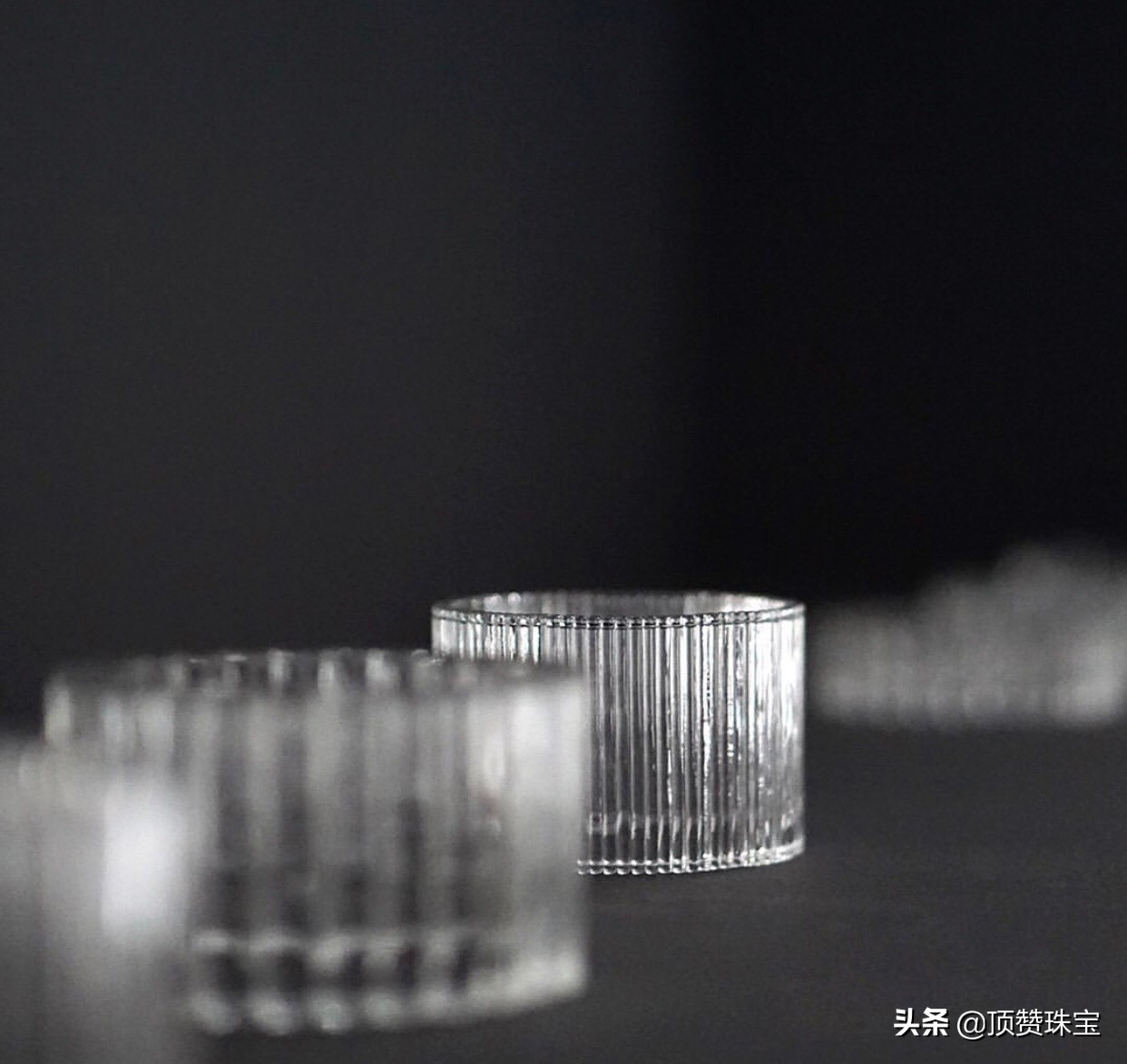 珠宝玻璃制作,玻璃能做成钻石效果吗