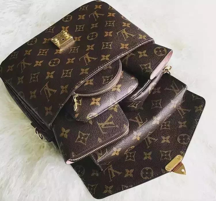 ysl和lv邮差包哪个更好,chanel和ysl包哪个好