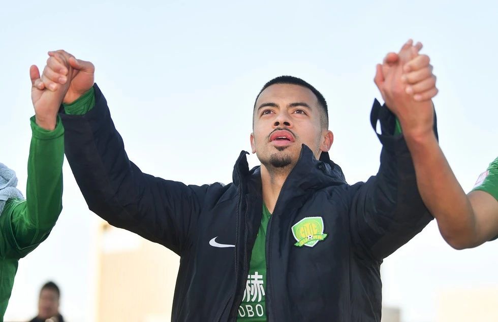 姹犲繝鍥藉拰鏉庡彲姣旇禌瑙嗛,鏉庡彲鍦轰笂琛ㄧ幇