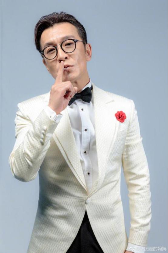 从李咏去世到蓝洁瑛亡故：你打着正义旗号却吃人血馒头，真恶心！