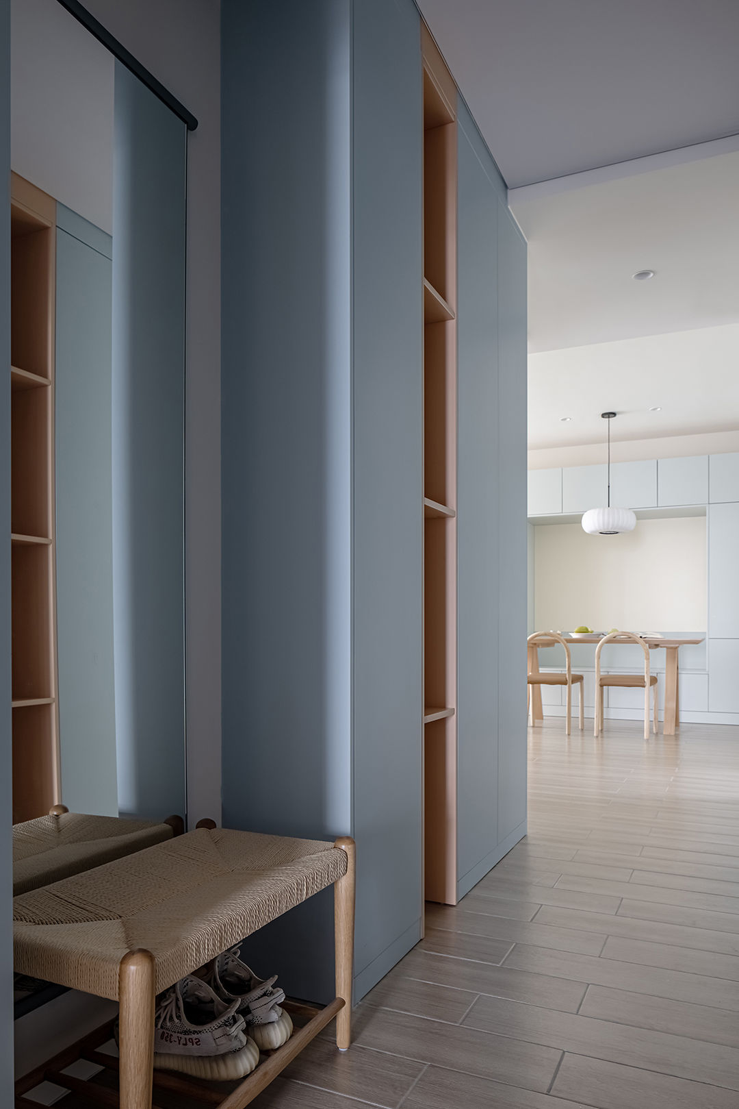 风格可以混搭但是格调不能混搭,家庭可以装修的现代风格