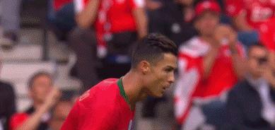 梅西任意球直接破门贝克汉姆,贝克汉姆评价梅西的任意球