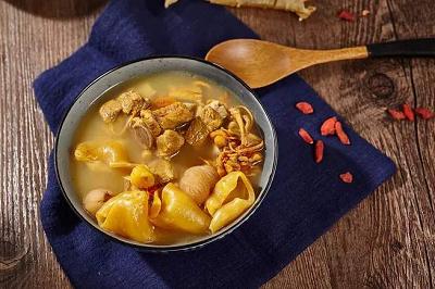 女人补气血养生秘方,花胶补气血汤做法及功效