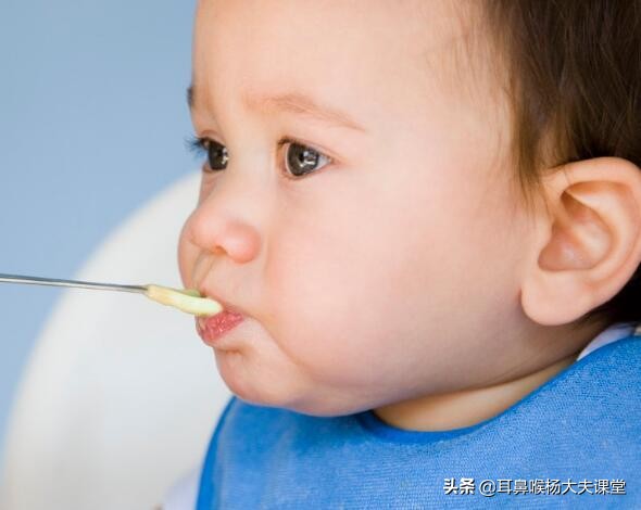 孩子咳嗽医生一次开了三种咳嗽药,孩子咳嗽一个月一直吃药行不行呢