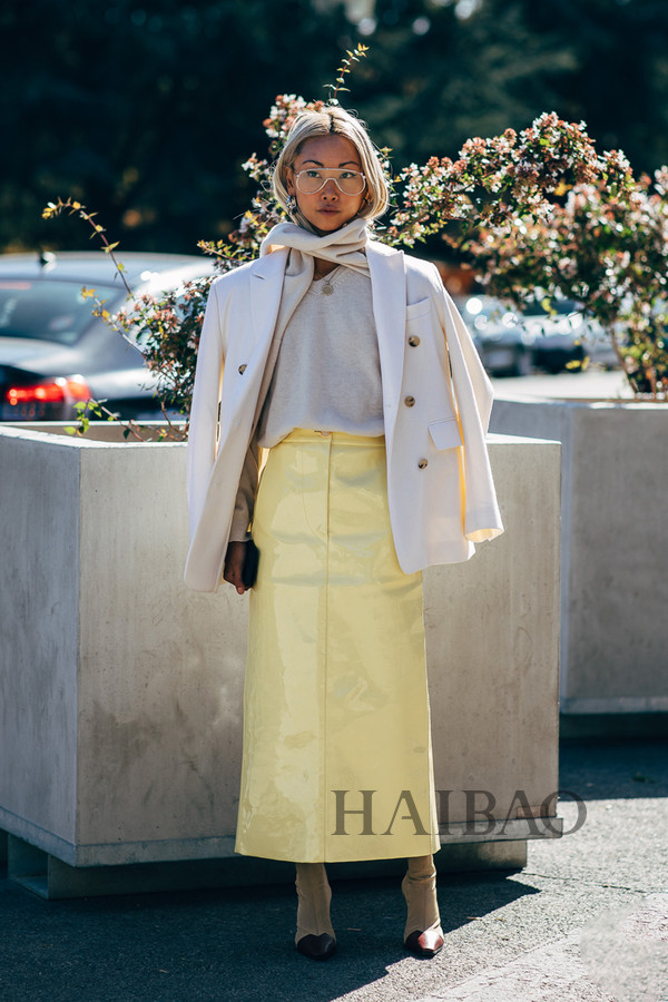 冬季毛衣如何叠穿显高级,宽松毛衣叠穿搭配