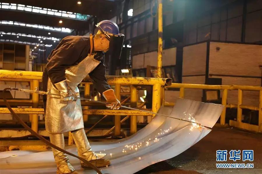 庆祝改革开放40周年重要讲话全文,新华社评论员改革潮涌