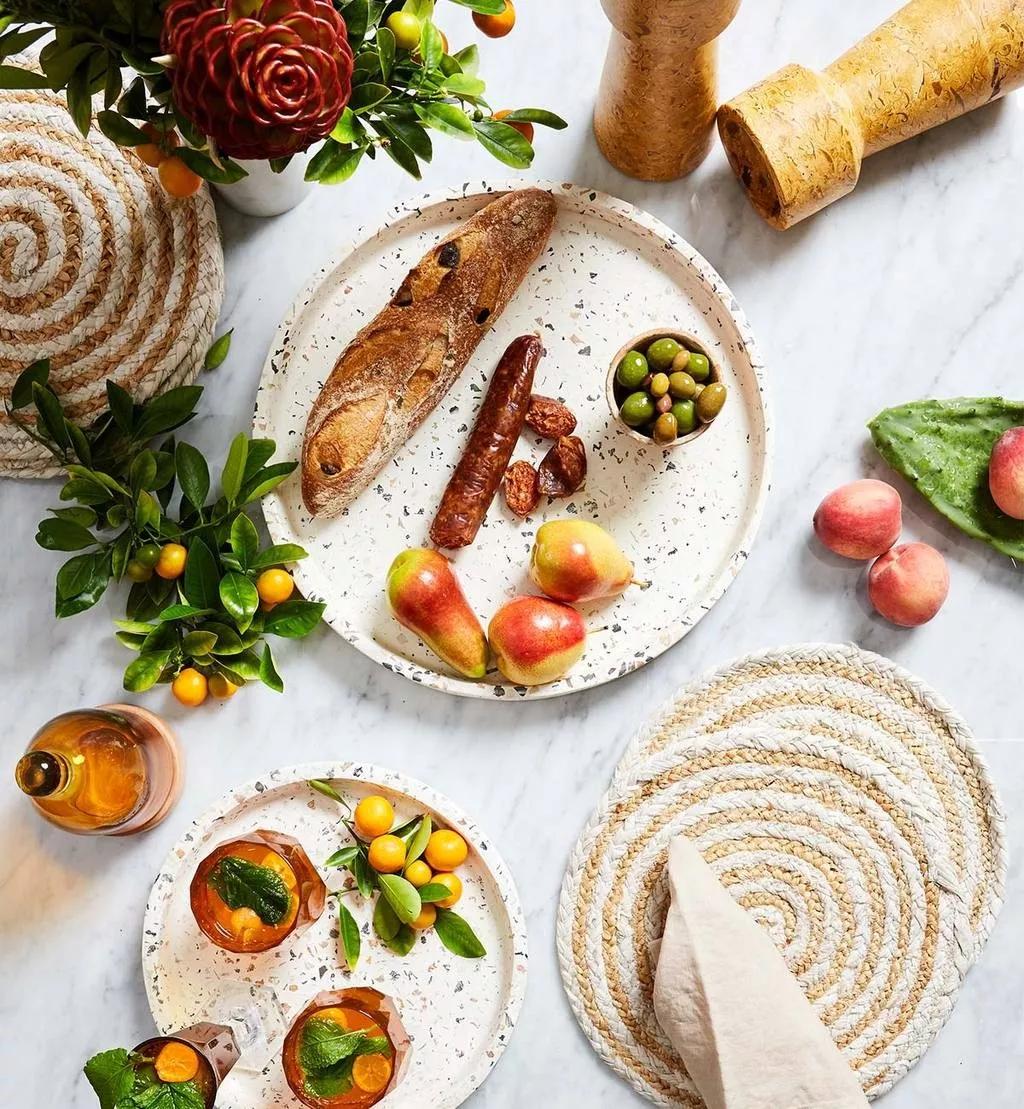 她打造了一家美如画的家居买手店,一家匠心别具的新潮家居买手店