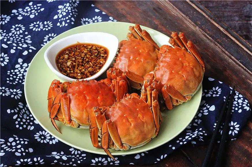 螃蟹的最佳吃法和禁忌,螃蟹虽美味但这六类人应少吃