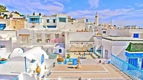 网友评出全球最值得去的50个地方,cnn评世界十大绝美旅行地