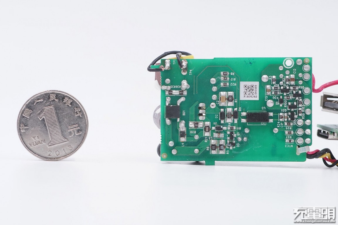 拆解华为5000mah充电宝,拆解60000ma充电宝