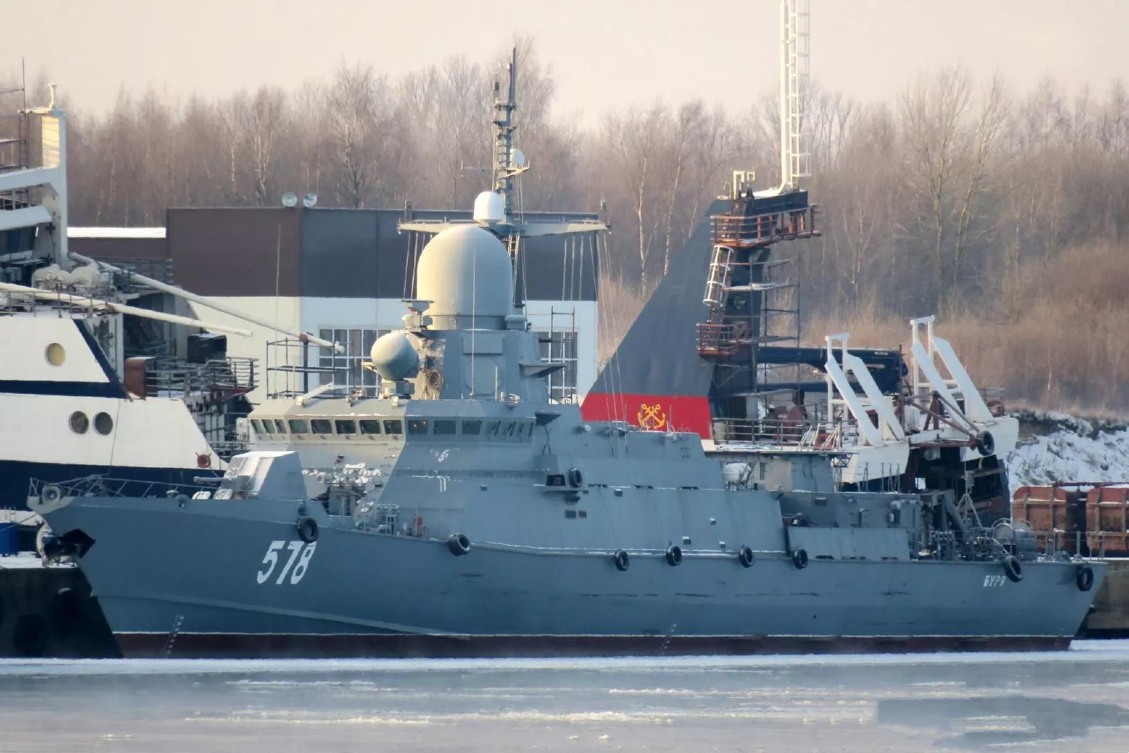 虽武装到牙齿，却从我国买发动机，河柴究竟有何魅力能打动俄罗斯