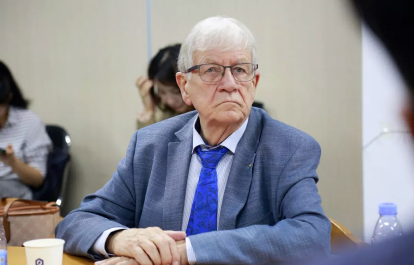 爱华教育提升学,爱华教育脑力开发