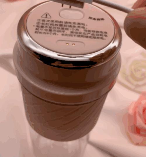 美美的夏日，美美的果汁，美美的你——库比便携果汁杯简评