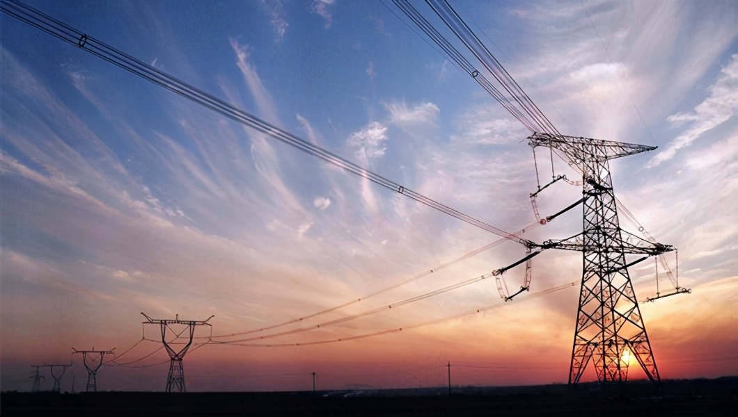 中国第一艘航母多重,中国第一艘核动力航母排水量