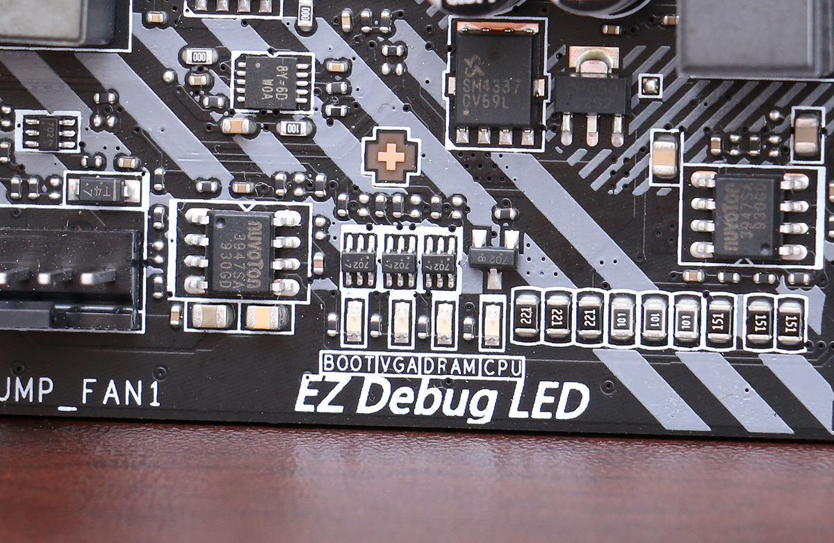 老机箱改造豪华配置,电脑全封闭机箱matx