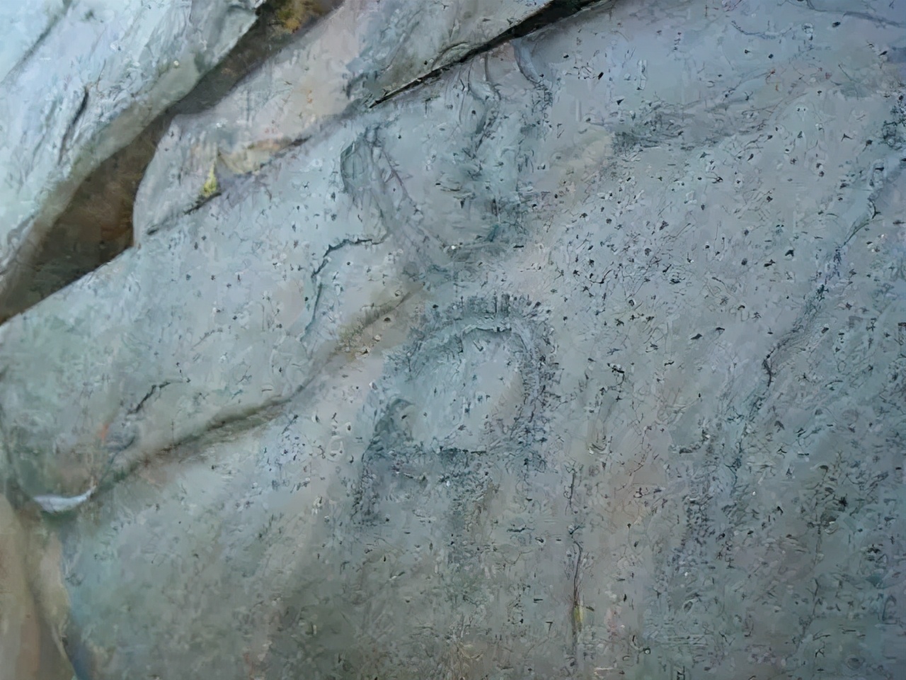 天山天池博格达峰马牙山,博格达峰马牙山