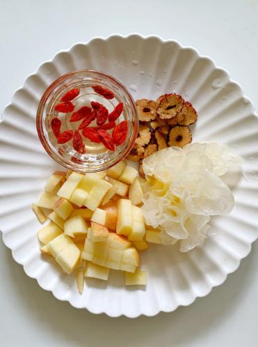 秋冬滋补羹,秋冬滋补燕窝银耳羹