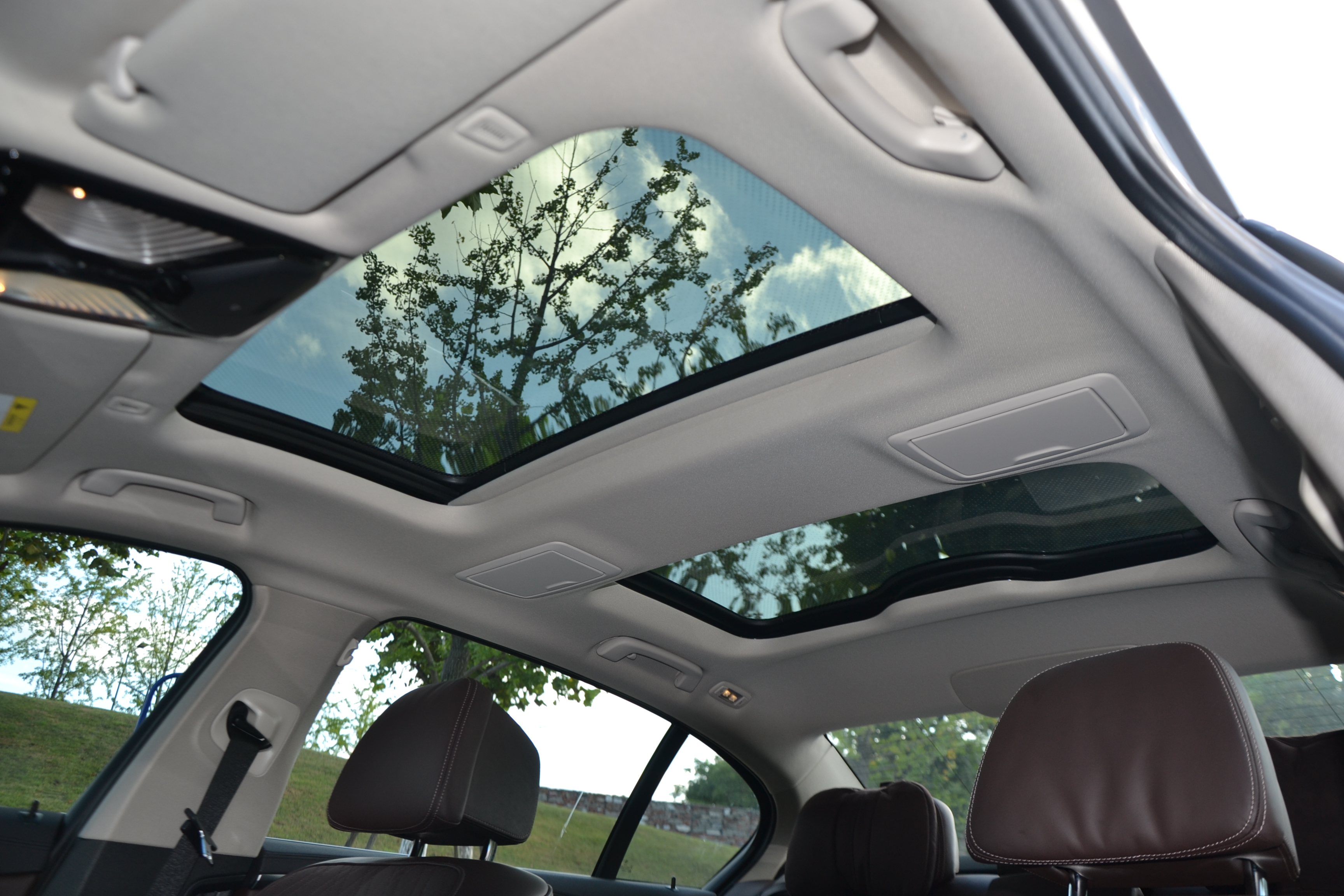 宝马530le混动可以边跑边充电吗,宝马530le新能源驾驶感受