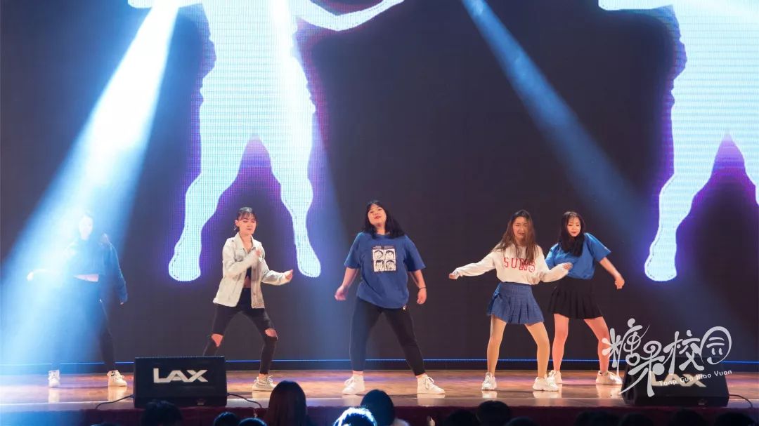 缘聚求实谱写历史篇章展望未来开启迢迢征程昆十中白塔新年盛会