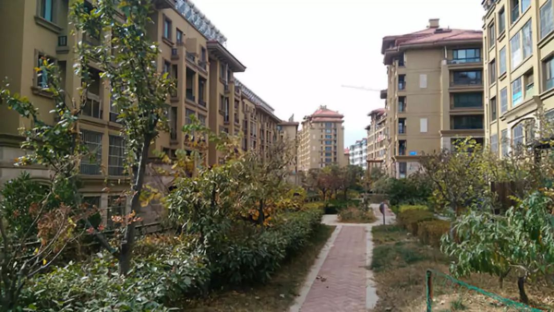 盛德山水绿城四期特色,威海盛德山水绿城5期户型设计图