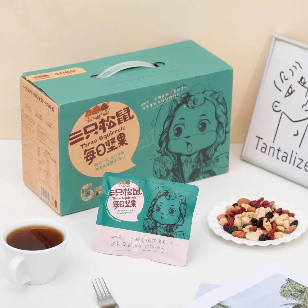 狂砍SKU后回归坚果，进军4万优质分销门店，三只松鼠要干票大的