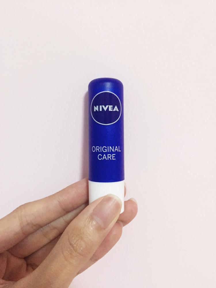 老年人用的唇膏什么牌子好,适合80-90岁老年人的唇膏