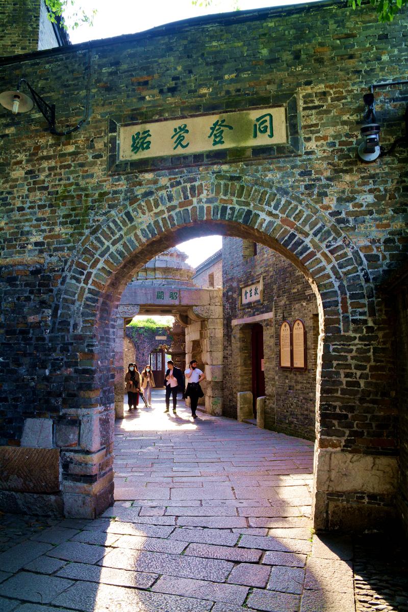 上海出发镇江扬州跟团五日游,上海跟团去南京镇江扬州旅游