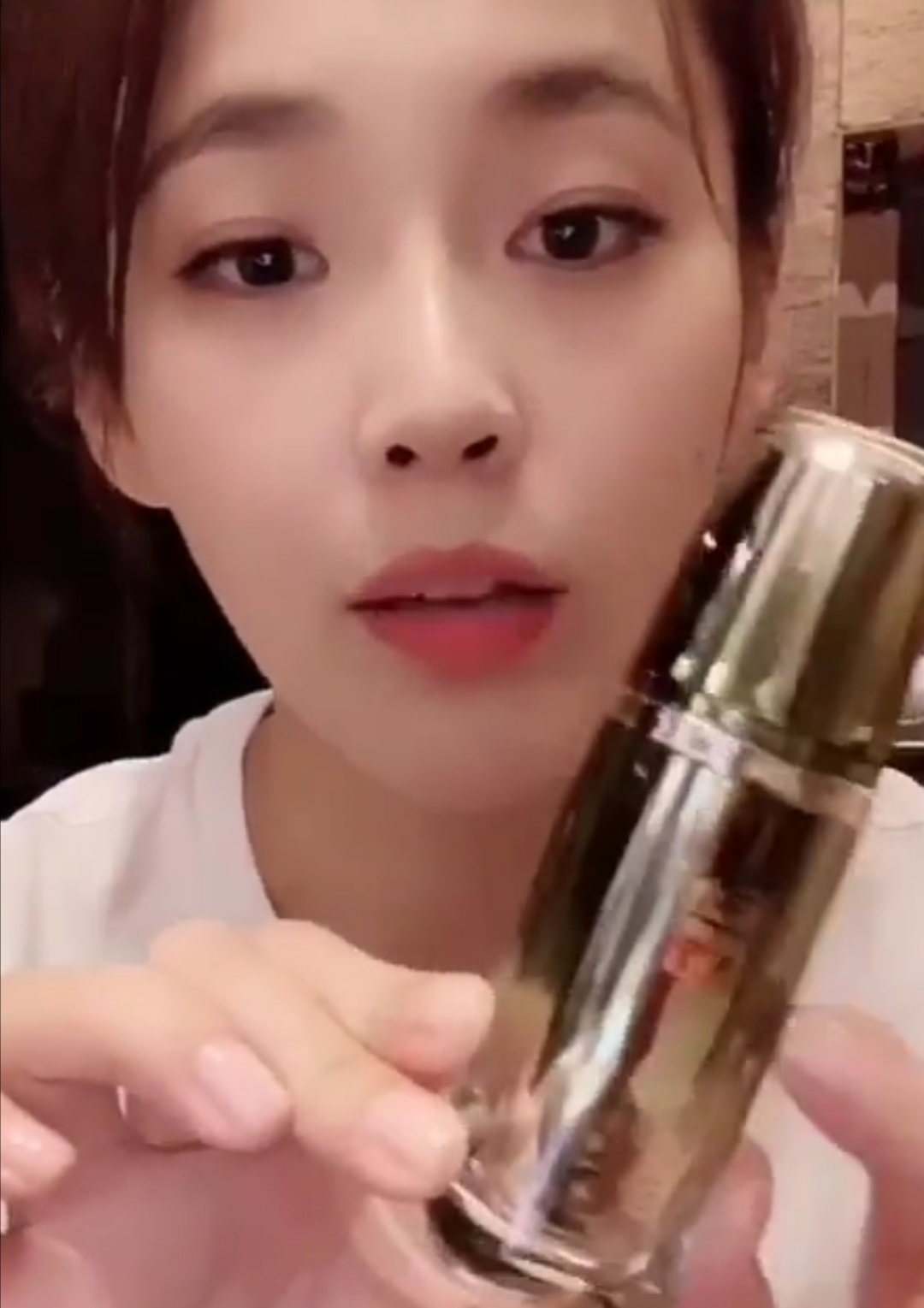 张佳宁代言护肤品,张佳宁推荐的护肤水