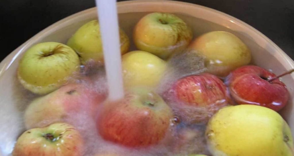 小苏打的四个妙用你记住了吗,你知道小苏打的妙用有多少吗