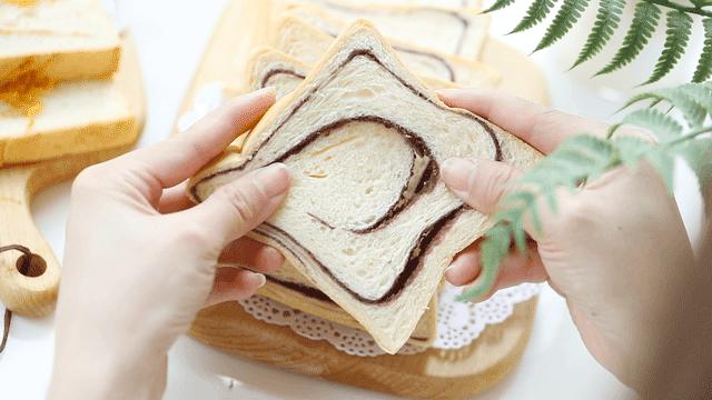 618攻略来了，酥皮流心泡芙、豆乳波波奶盖卷…一卖就是7年