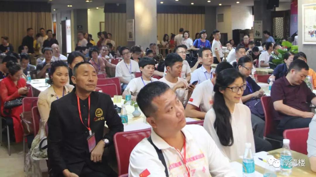 娣卞湷鍘氬痉涔﹂櫌鍏ュ鍏哥ぜ,鍏夋槑涔﹂櫌娲诲姩鐓х墖