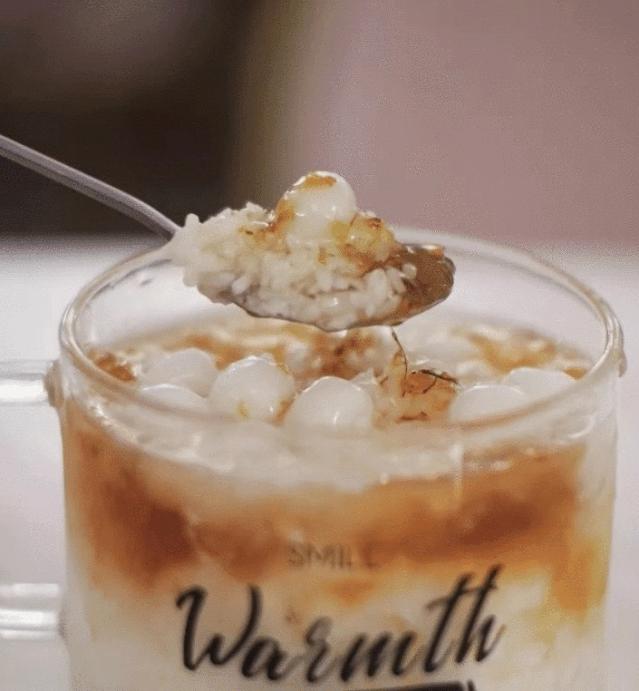 张晋蔡少芬上海街头,张晋蔡少芬上海游