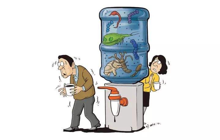 饮水机茶吧机的利与弊,饮水机和茶吧机哪个更实用更方便