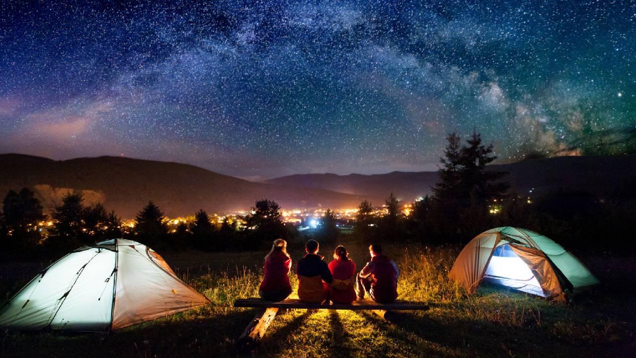 露营最实用的物品,露营睡觉必备物品有哪些