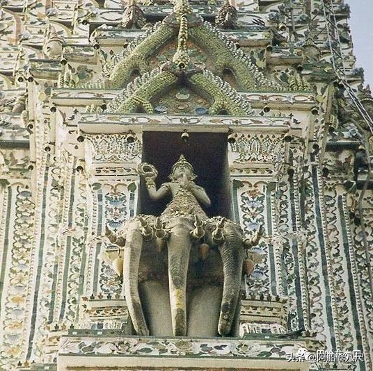 泰国国王泰语怎么说,泰国泰文的全称怎么读