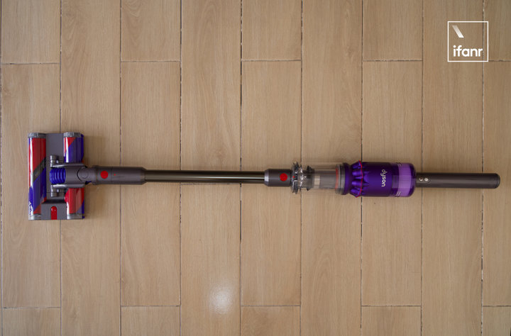 戴森digitalslim轻量吸尘器黑科技,戴森万象吸尘器omniglide开箱视频