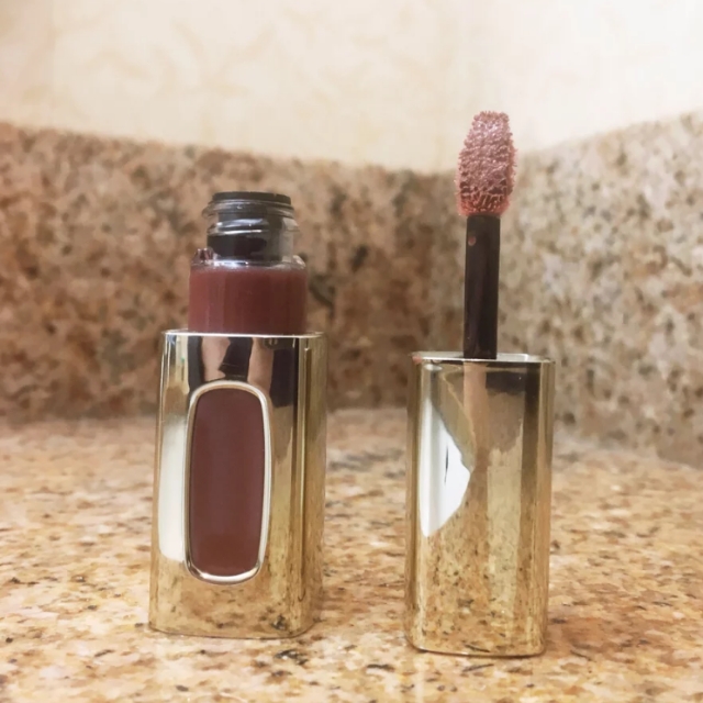 奶里奶气的水蜜桃口红,温柔有亲和力的口红