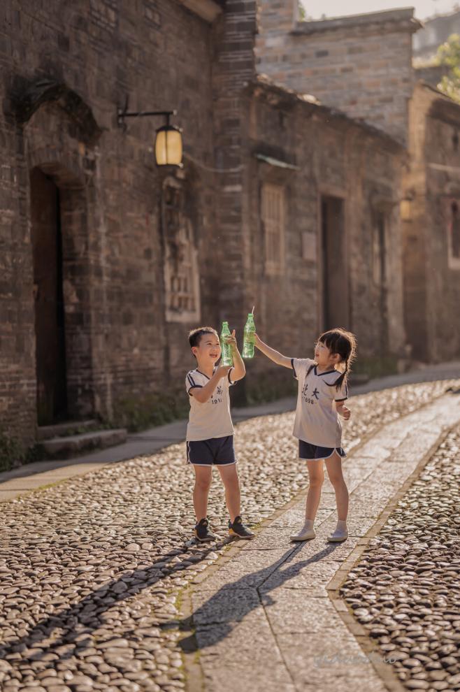 怎么给孩子拍照拍得比较漂亮,小朋友怎么拍照好看视频