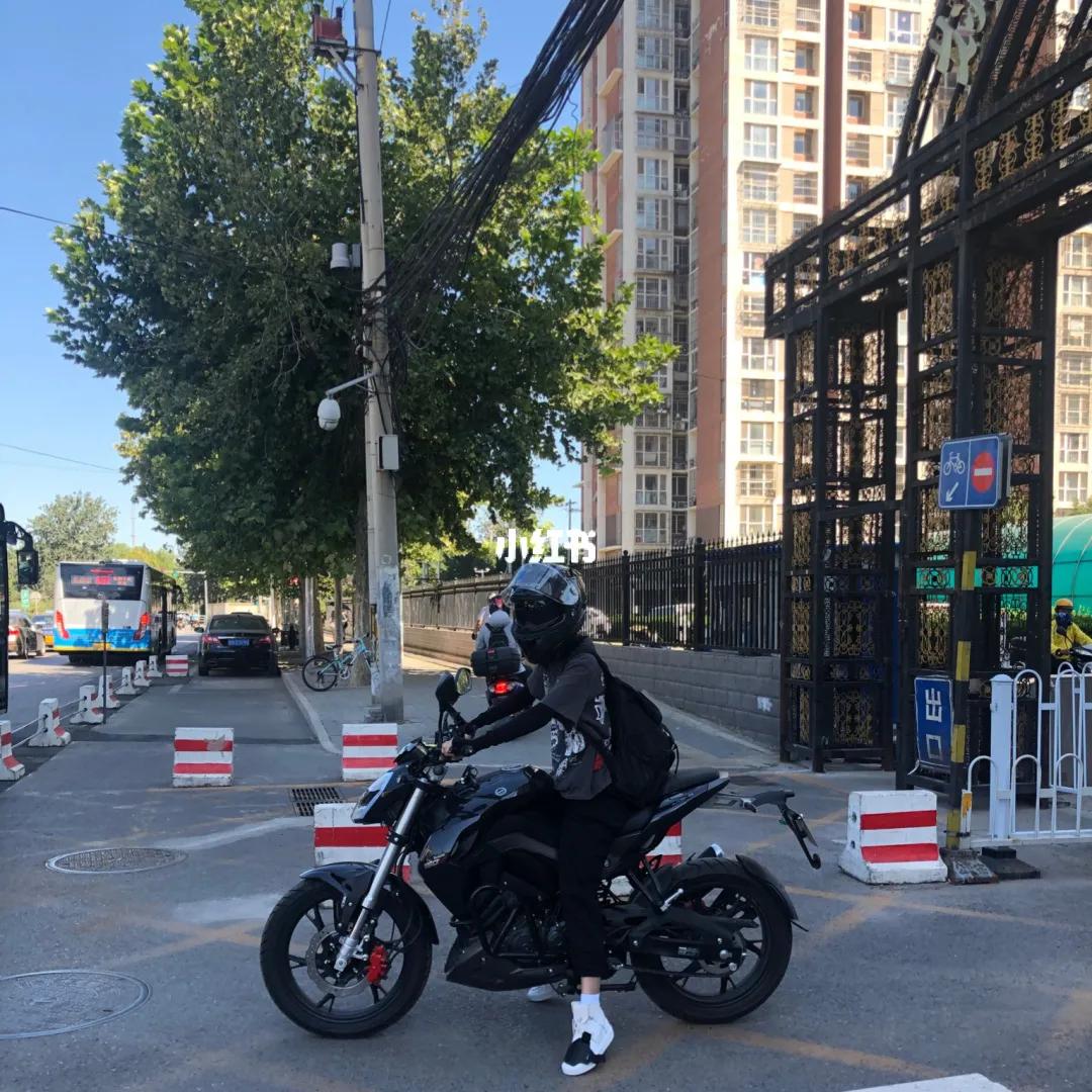 贝纳利小迅龙摩托车,贝纳利小迅龙150值不值得入手