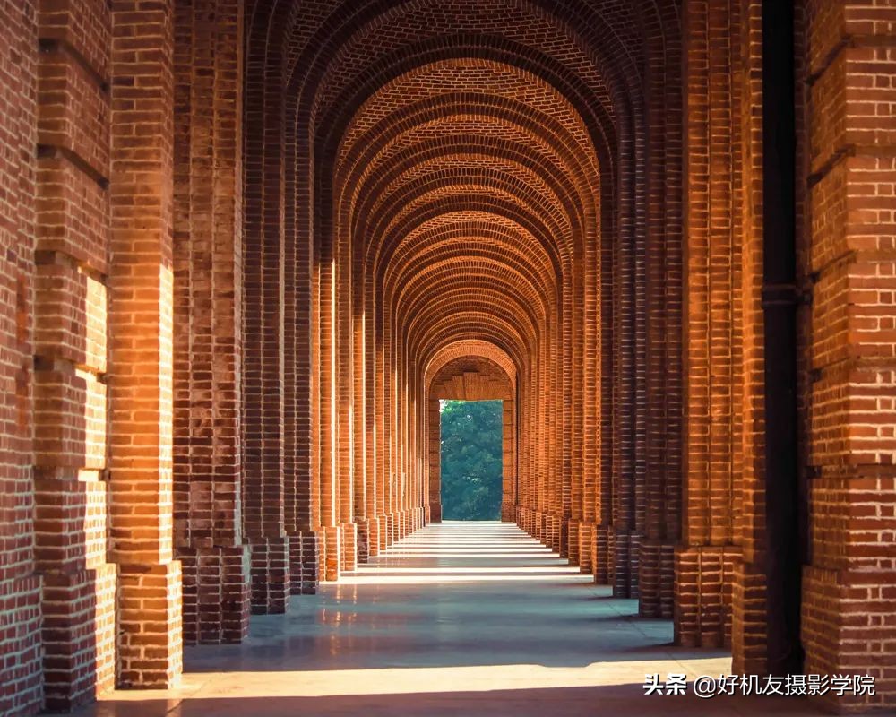 18-55套头被禁止带入课堂，“套头”错在哪儿？