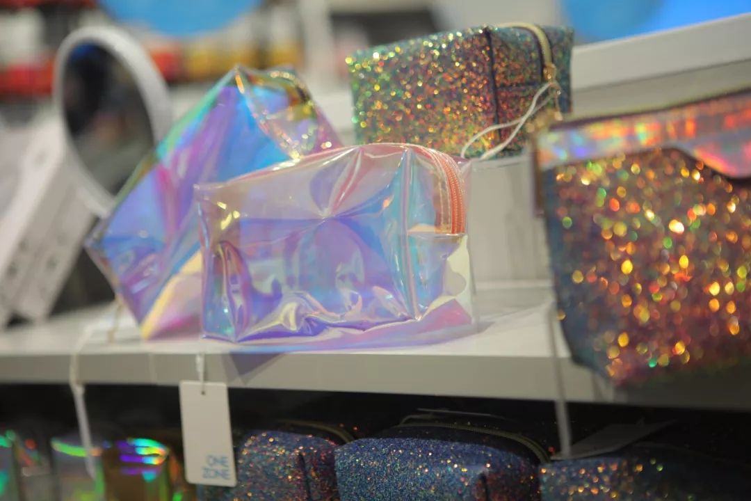 重庆来福士地标大作,雾都space第一店