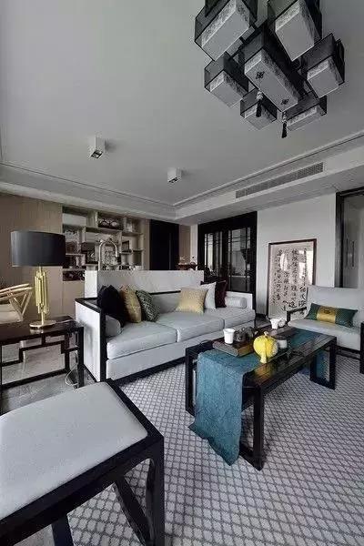 客厅吊灯选择,客厅吊灯怎么选择好的品牌